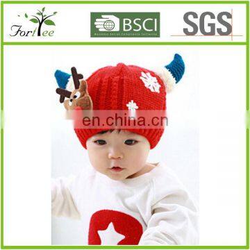 Alibaba fashional 100% acrylic knitted baby christmas hat