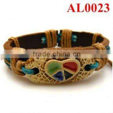 Retro Leather bracelet with natural colored oval ox bone carved heart shapes AL0023