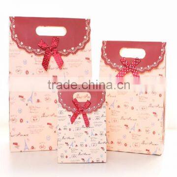 Fashionable handmade decorative paper gift bags