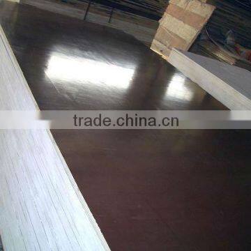 Cedar Veneer Film Faced Plywood photo-2