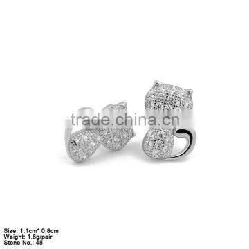 GZA2-019 AAA Cubic Zirconia Earring Made of 925 Sterling Silver Cute Little Cat Earring Stud