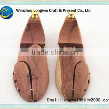 high quality wooden adjustable shoe tree/cedar boot trees/shoe lasts