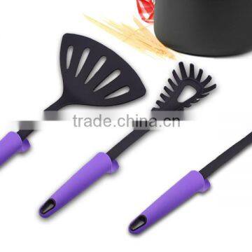 New Design Nylon Material Kichenware Cooking Utensils With Plastic Handle