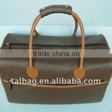 Leather travel bag