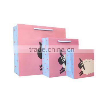 Fashional advertising gift paper bag with competitive price