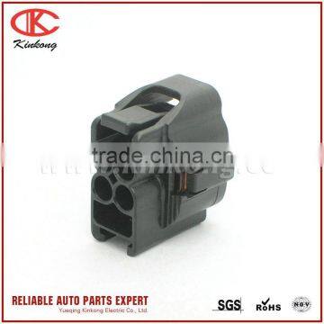 Yazaki 4 Pole Female Waterproof Automotive Connector 7283-7040-10/MG641101 photo-2