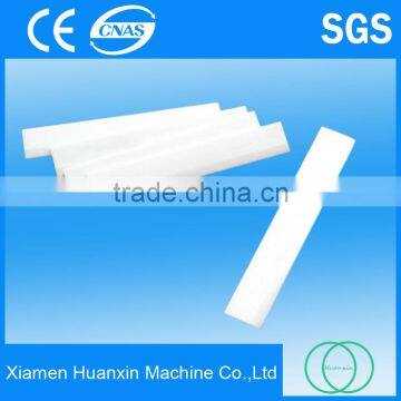 High-hardness and high toughness Ceramic razor blades