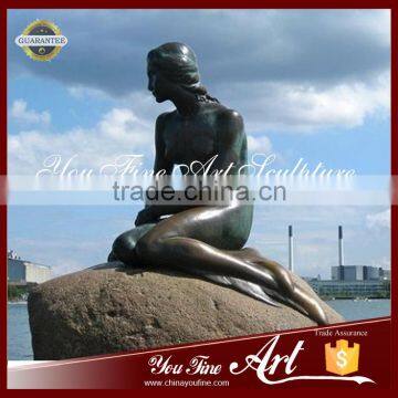 Seaside Sitting Bronze Mermaid Statue photo-3