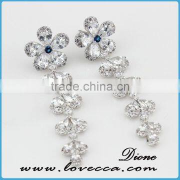 Rhinestone earrings wholesale,earrings for lady party decor,gold artificial flower earrings