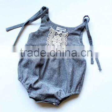 Newborn baby clothes sleeveless lace cotton baby rompers