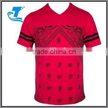 Latest breathable v neck t shirt men ptinted red bandana shirt