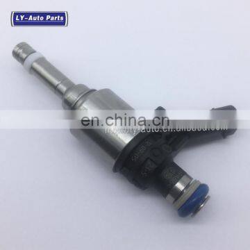 Fuel Injector Nozzle For Audi A3 A4 A5 VW For Passat Seat Skoda 06H906036H 0261500074