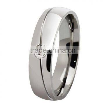 Stainless steel wedding ring With Diamond