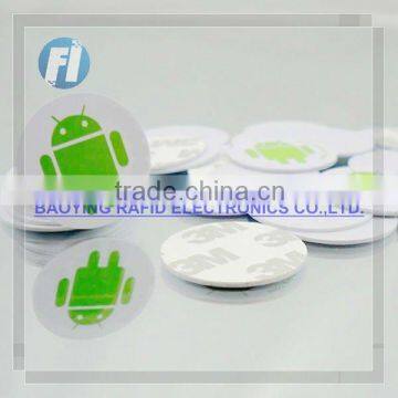 Contactless identification and payment active rfid tag