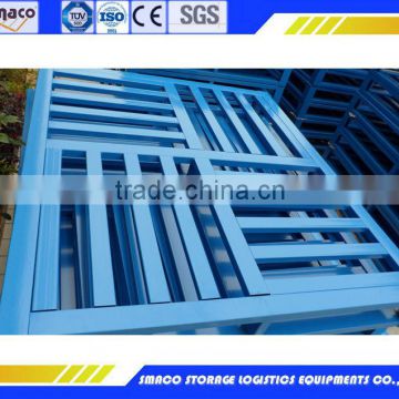 single sided steel pallet used in warehouse