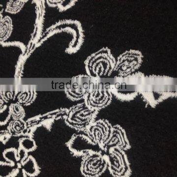 2015 Classic Black&white Knitting Jacquard Fabric for Garment photo-2