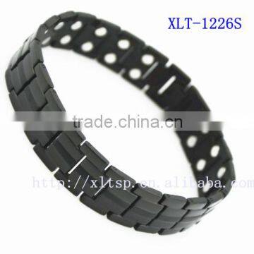 black color 4 in 1 magnetic bracelet for men