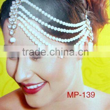 Fashionable Head piece with chain