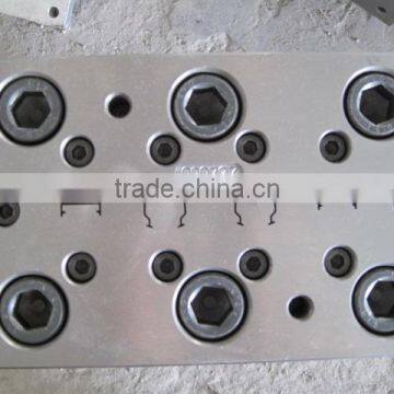 pvc cable duct locking extrusion mold