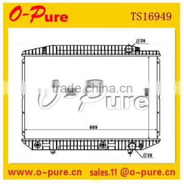 Radiator for mercedes C126 / W126