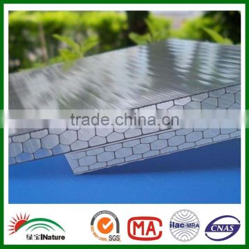 Polycarbonate hollow sheet