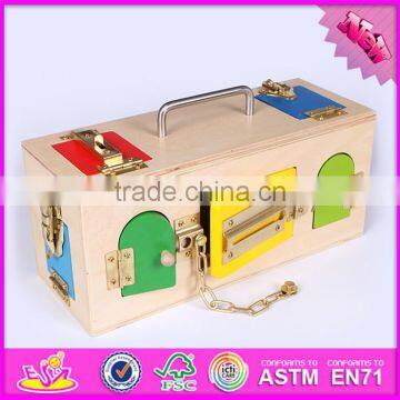 2016 hot sale kids wooden toy box with lock, top fashion children wooden toy box with lock W08C163