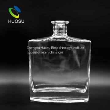 china manufacturer new products empty customized whiskey vodka glass drinking bottle