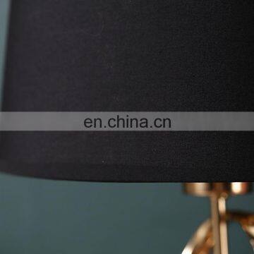 Nordic Modern Style Gold Threaded Metal Base Design Black Hotel Home Table Lamp photo-5