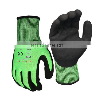 13 Gauge HPPE Glass Fiber Shell Cut Resistant Glove Sandy Finish Nitrile Palm Coating