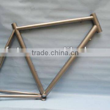 The Haofutan-titanium Road bicycle frame