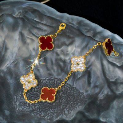 VCA 18K Gold Red Agate Bracelet photo-3