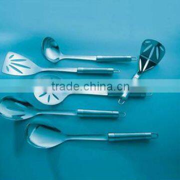 STAINLESS STEEL KITCHEN TOOL CROWN PIPE HANDLE DESIGN