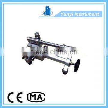 Portable Pneumatic pressure calibrator (Range:0.1 ~ 0 ~ 6) MPa)