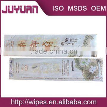 Customized hand wet wipe / single pack hand wet towel for free promotion for restaurant or hotel private logo