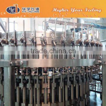 yellow wine in glass bottles packing machine