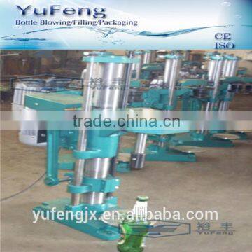 Semi auto glass bottle sealing machine cost in hot season with perfect hygienic