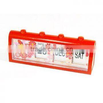 Cute Plastic Table Desk Alarm Calendar Quartz Clock RD9855