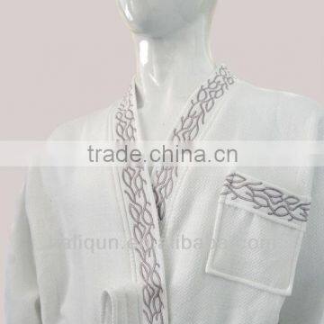 Unisex Kimono Robe Luxury Hotel Quality Bathrobe Unique Embroidery Robes