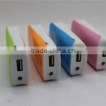 Whosale Portable Flashlight Type 5200mah Power Bank photo-5