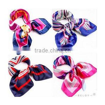 Wholesale Fashion Printed Satin Small Square Scarf