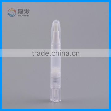 Plastic cosmetic essence bottle with brush