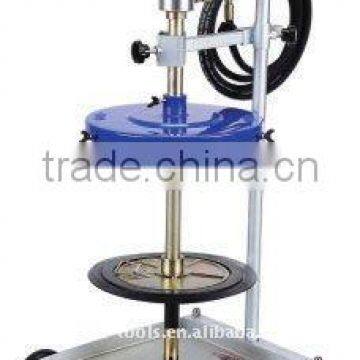 Industrial 50:1 Mobile Grease Pump Kit with Hose Reel for 120Lb. Drums