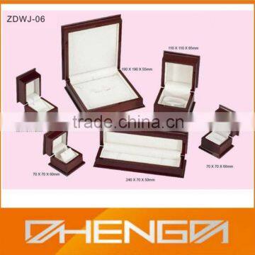 High Quality Customized Made in China high end simple jewelry box(ZDL-W328)