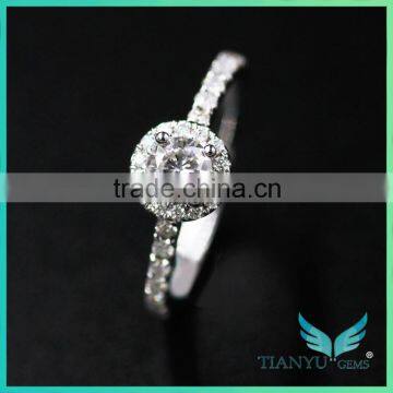 Высокий ювелирный класс. Моиссанит Forever One 1 карат