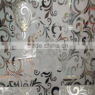 Chinese Manufacturer Design Titanium Coated Mirror Glass photo-2