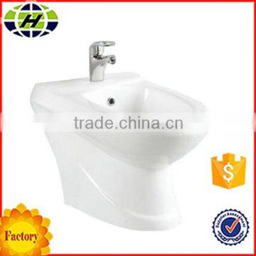 china manufacturer bathroom ceramic water bidet