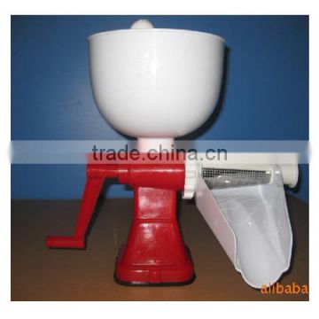 Tomato press juicer mill