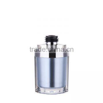 Nail Polish Bottle With Many Diferent Brush Heads photo-4