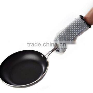 Washable Quilted Cotton Linings Silicone Protective Baking Gloves photo-4