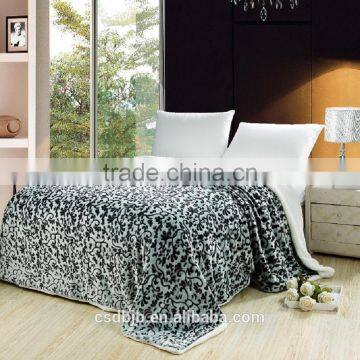 China supplier Classical flower design Good Hand Feeling thermal Sherpa Blanket